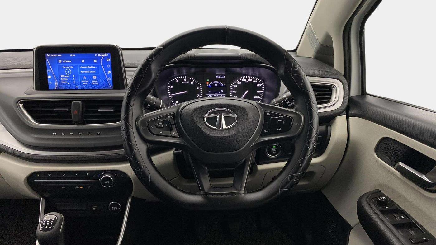 2022 Tata ALTROZ XZ PETROL, Petrol, Manual, 75,087 km, Steering Wheel Close Up