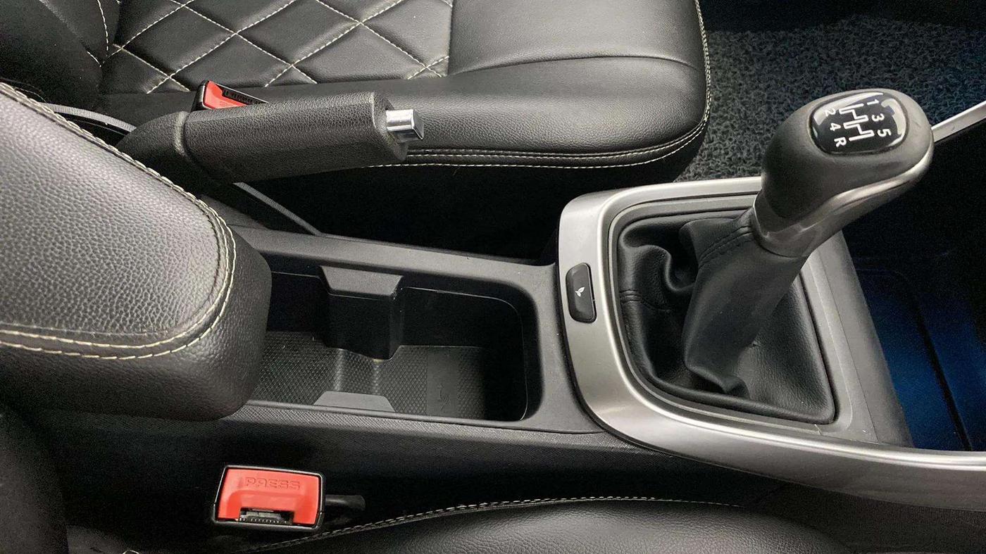 2022 Tata ALTROZ XZ PETROL, Petrol, Manual, 75,087 km, Gear Lever