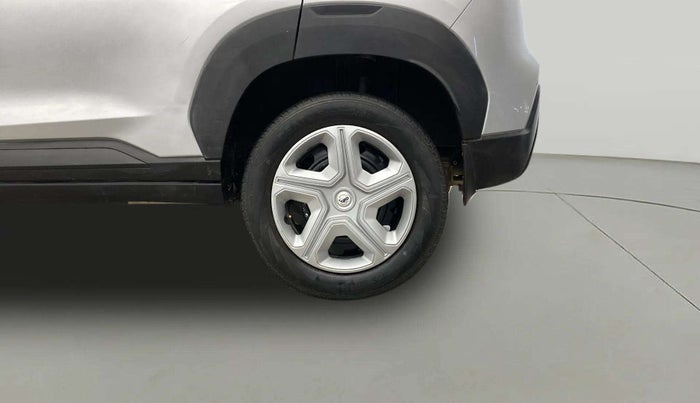 2021 Nissan MAGNITE XE, Petrol, Manual, 7,993 km, Left Rear Wheel