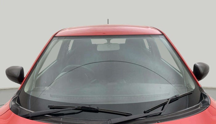 2018 Maruti Swift LXI, Petrol, Manual, 21,095 km, Front Windshield