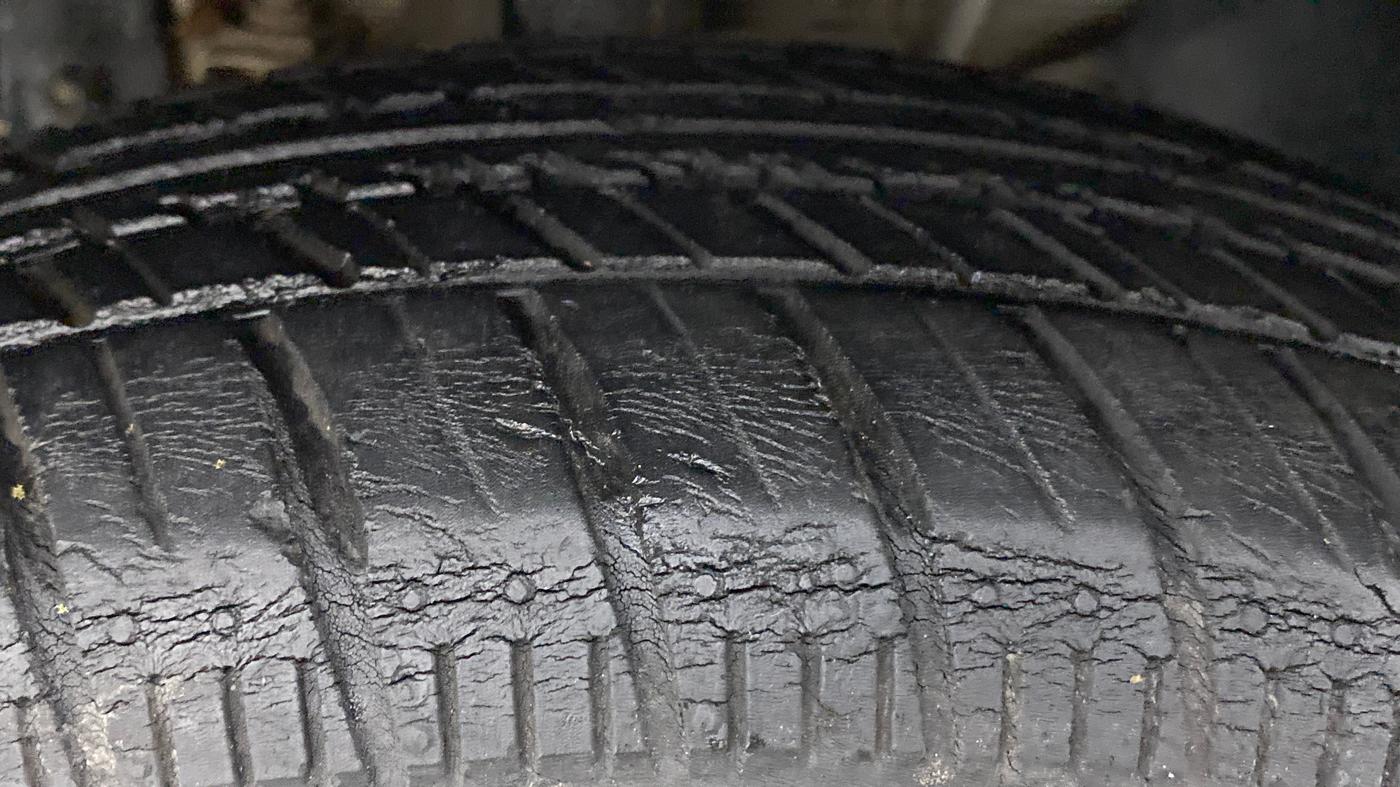 2018 Tata Tiago XT 1.2 REVOTRON, Petrol, Manual, 64,918 km, Left Front Tyre Tread