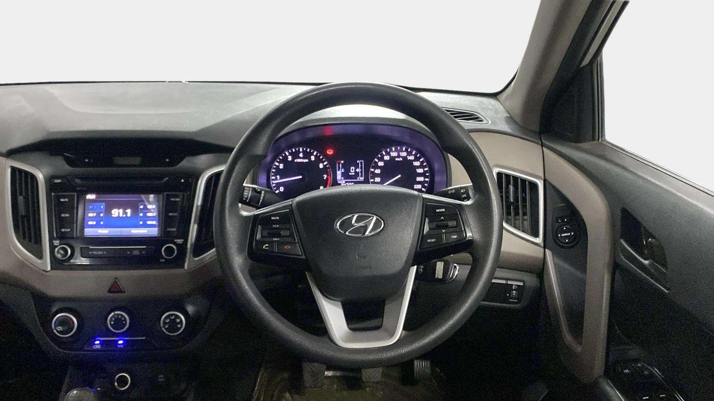 2018 Hyundai Creta E PLUS 1.6 PETROL, Petrol, Manual, 74,350 km, Steering Wheel Close Up