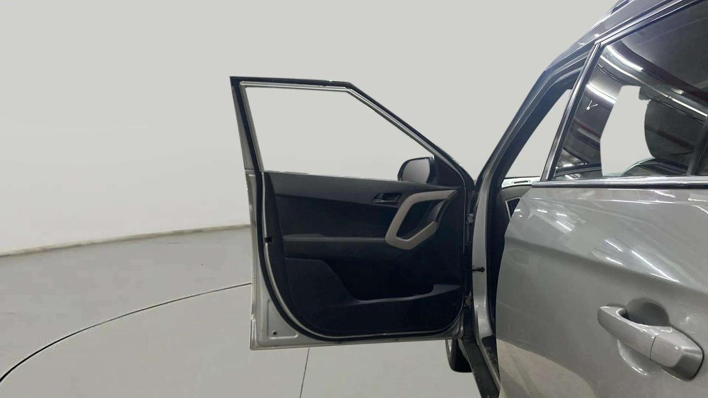 2018 Hyundai Creta E PLUS 1.6 PETROL, Petrol, Manual, 74,350 km, LHS Front Door