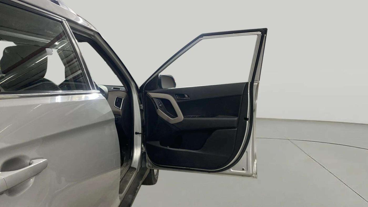 2018 Hyundai Creta E PLUS 1.6 PETROL, Petrol, Manual, 74,350 km, RHS Front Door