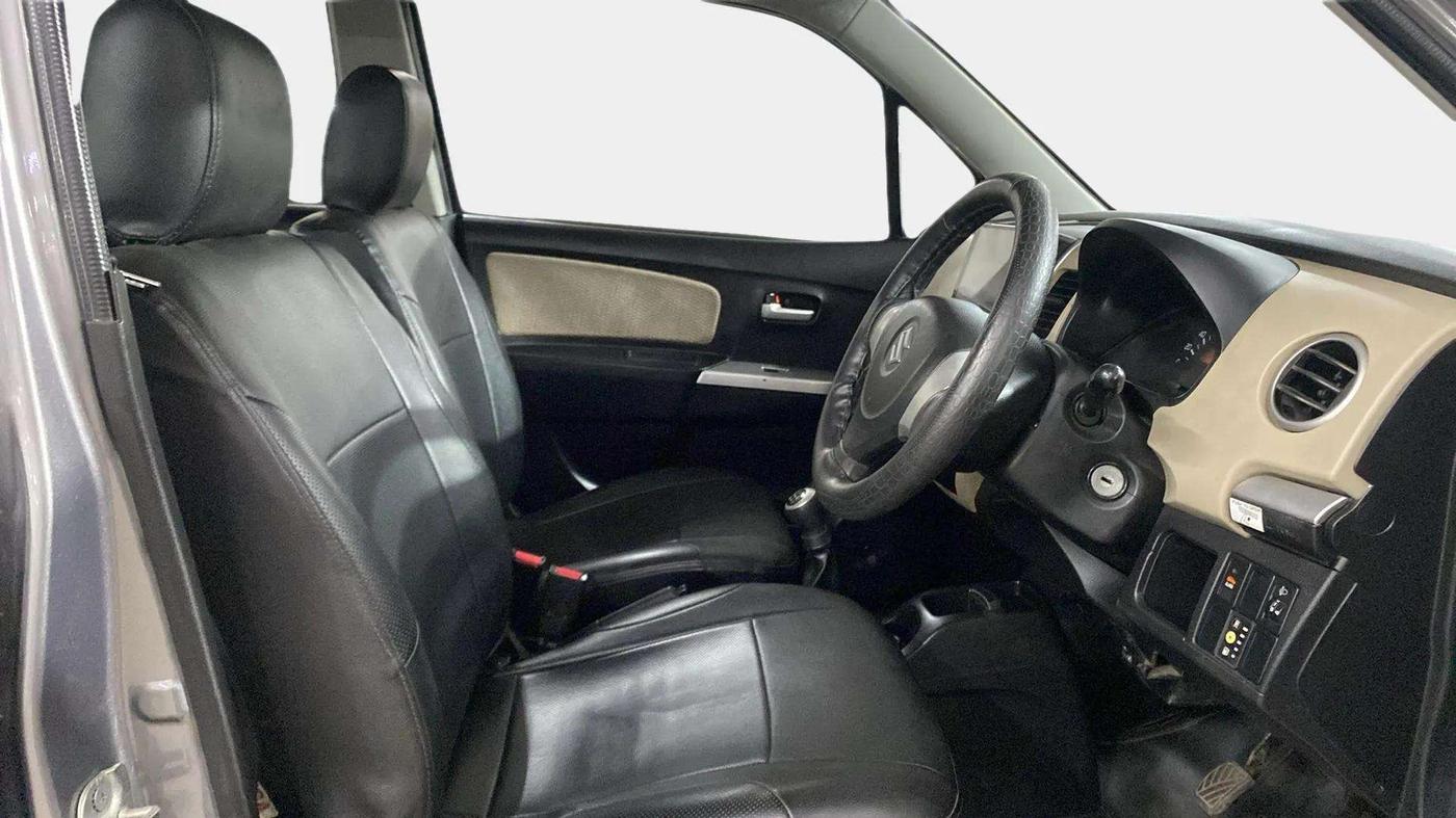 2018 Maruti Wagon R 1.0 LXI CNG, CNG, Manual, 20,605 km, Right Side Front Door Cabin