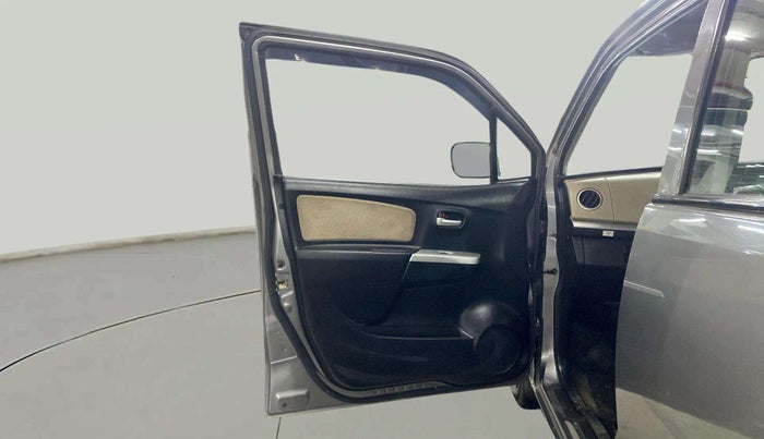 2018 Maruti Wagon R 1.0 LXI CNG, CNG, Manual, 20,605 km, LHS Front Door