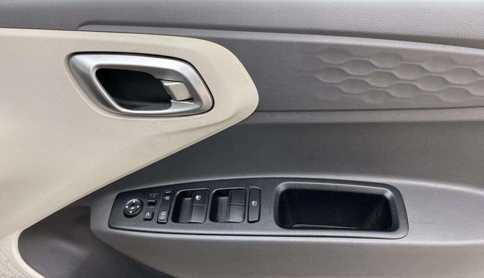 2020 Hyundai AURA SX PLUS 1.2 AMT, Petrol, Automatic, 35,465 km, Driver Side Adjustment Panel