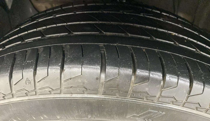 2023 Hyundai Creta E 1.5 DIESEL, Diesel, Manual, 16,464 km, Left Front Tyre Tread
