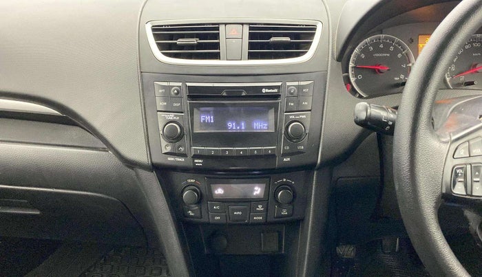 2015 Maruti Swift ZXI, CNG, Manual, 1,02,492 km, Air Conditioner