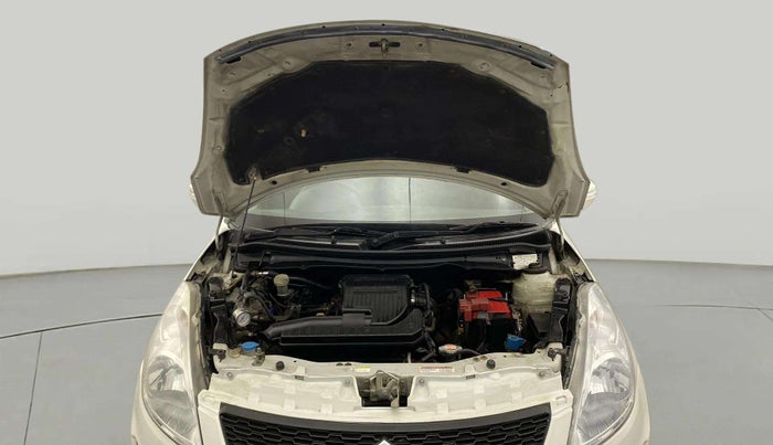 2015 Maruti Swift ZXI, CNG, Manual, 1,02,492 km, Open Bonet