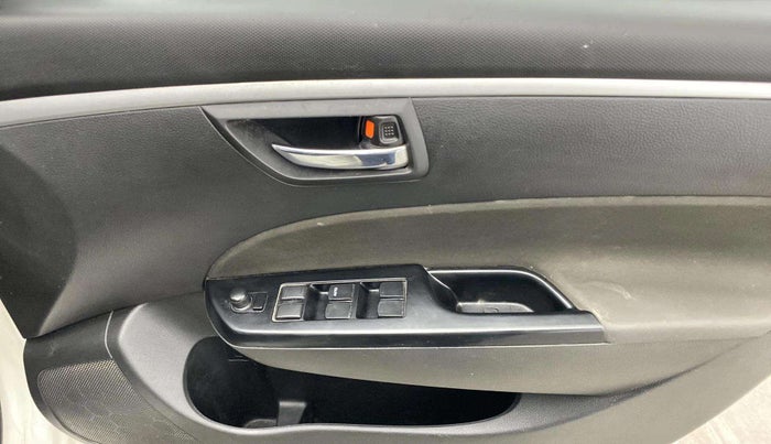 2015 Maruti Swift ZXI, CNG, Manual, 1,02,492 km, Driver Side Door Panels Control
