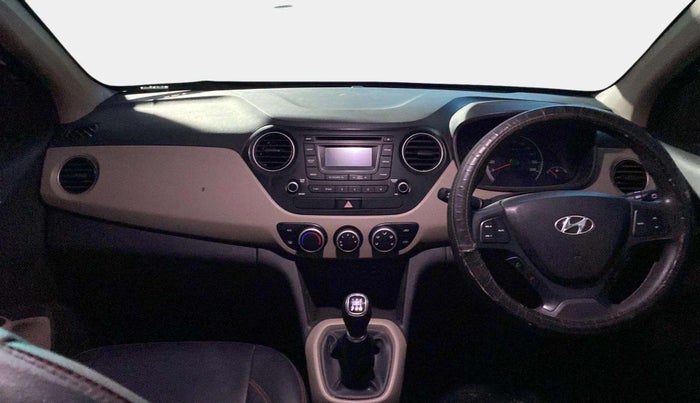 2015 Hyundai Grand i10 SPORTZ 1.2 KAPPA VTVT, Petrol, Manual, 67,931 km, Dashboard