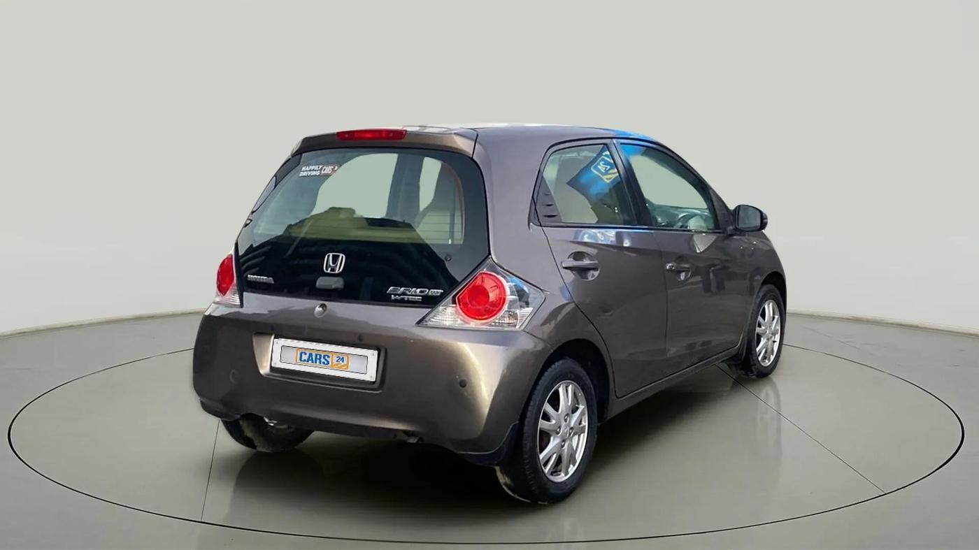 2015 Honda Brio VX AT, Petrol, Automatic, 51,467 km, Right Back Diagonal