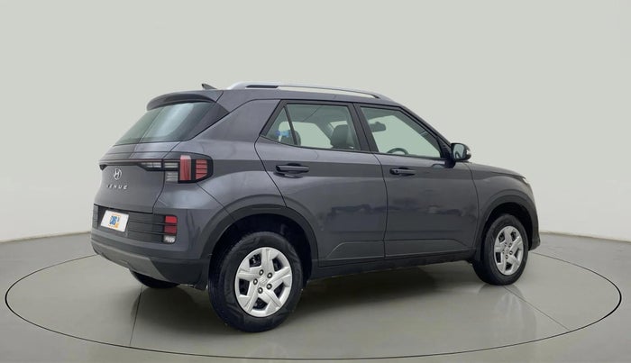 2022 Hyundai VENUE S(O) 1.2, Petrol, Manual, 9,377 km, Right Back Diagonal