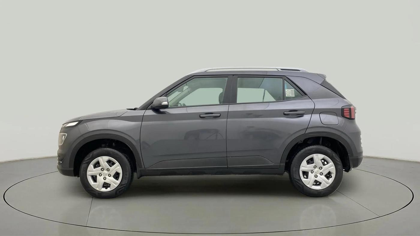 2022 Hyundai VENUE S(O) 1.2, Petrol, Manual, 9,377 km, Left Side