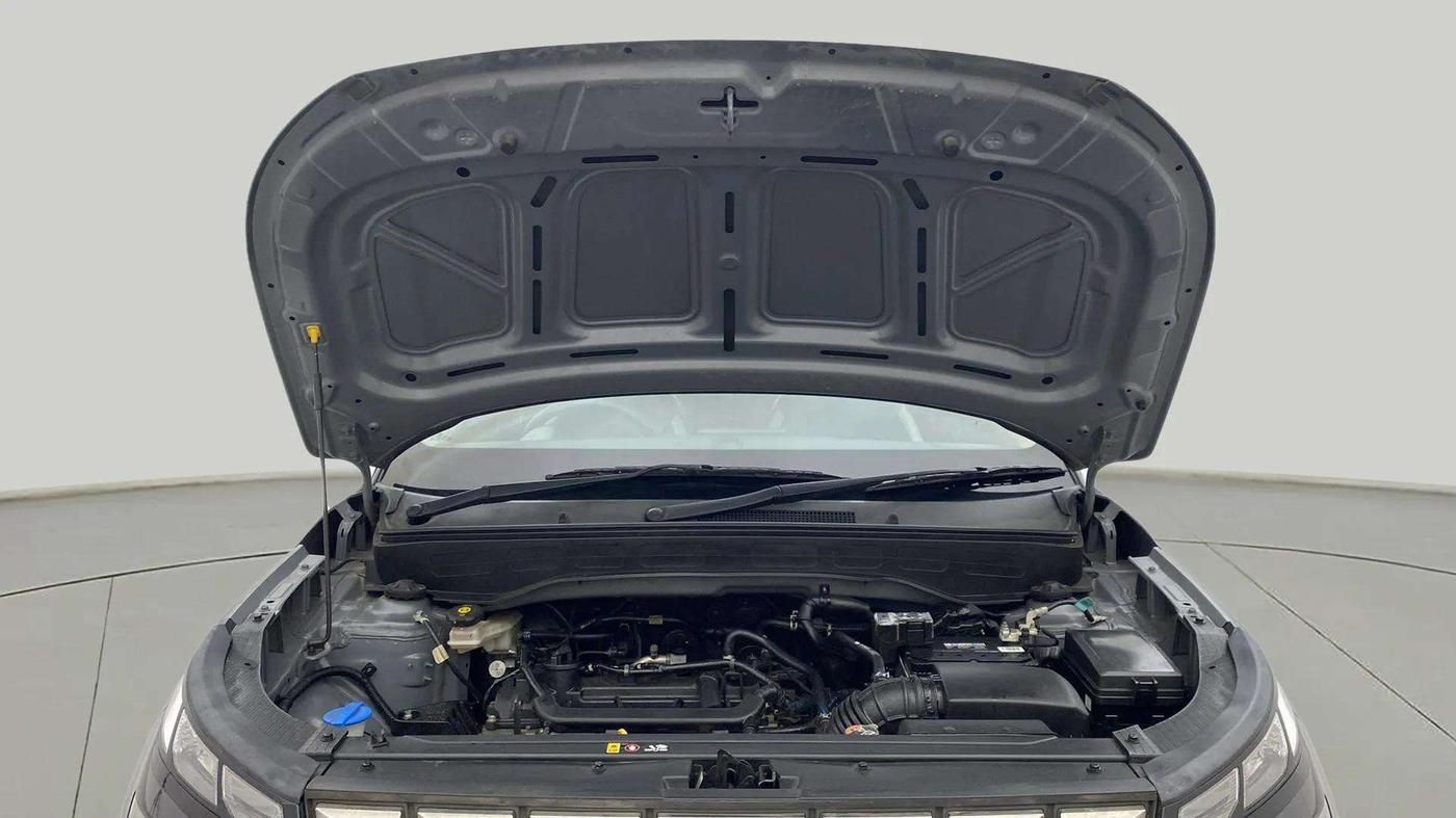 2022 Hyundai VENUE S(O) 1.2, Petrol, Manual, 9,377 km, Open Bonet