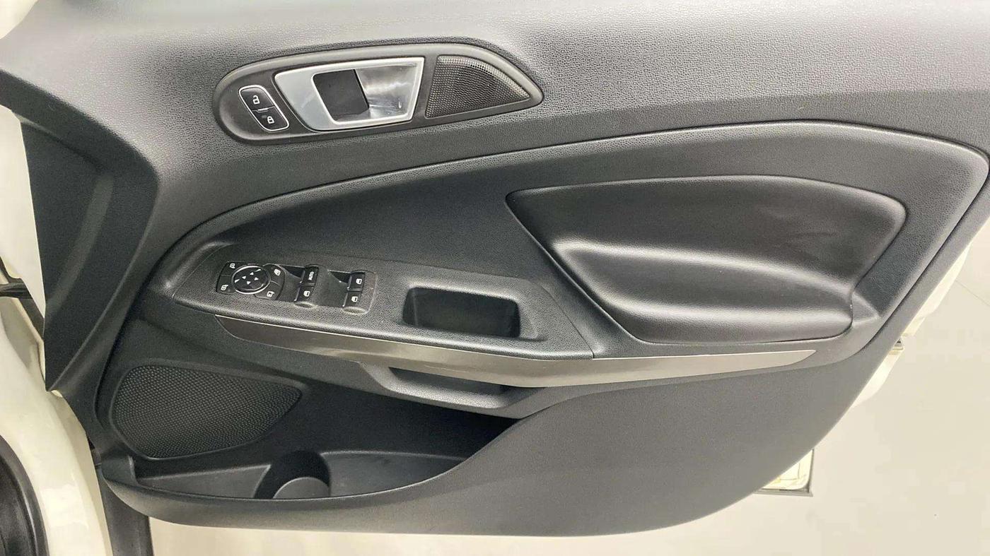 2019 Ford Ecosport TITANIUM + 1.5L PETROL AT, Petrol, Automatic, 31,992 km, Driver Side Door Panels Control