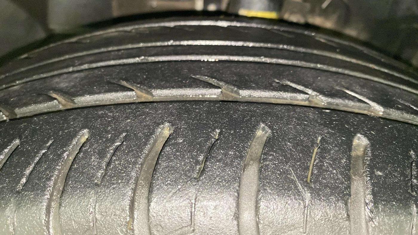 2019 Ford Ecosport TITANIUM + 1.5L PETROL AT, Petrol, Automatic, 31,992 km, Left Front Tyre Tread