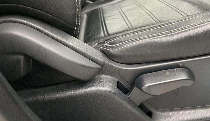 2019 Ford Ecosport TITANIUM + 1.5L PETROL AT, Petrol, Automatic, 31,992 km, Driver Side Adjustment Panel