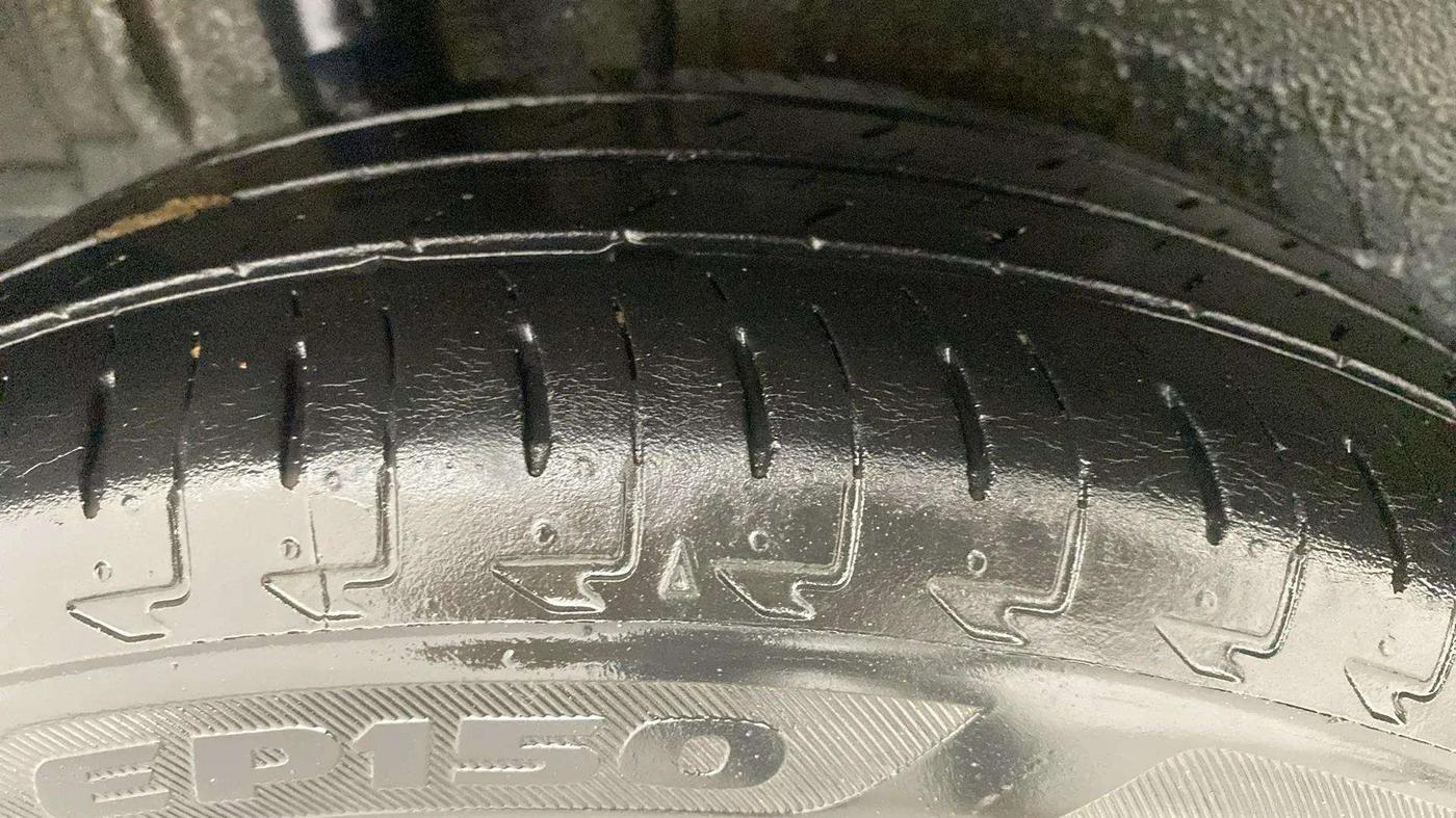 2018 Maruti IGNIS ZETA 1.2 AMT, Petrol, Automatic, 25,974 km, Right Rear Tyre Tread