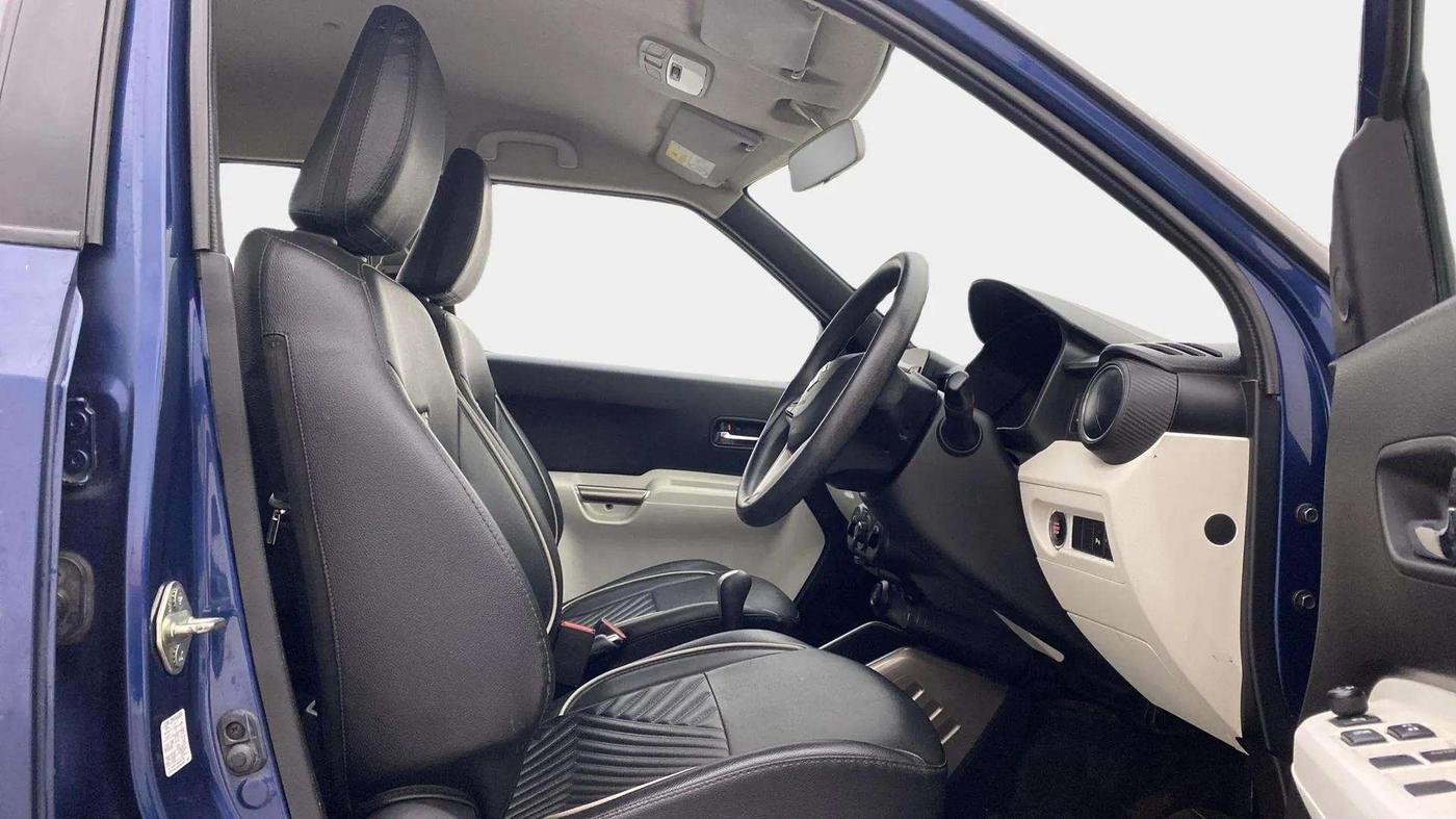 2018 Maruti IGNIS ZETA 1.2 AMT, Petrol, Automatic, 25,974 km, Right Side Front Door Cabin