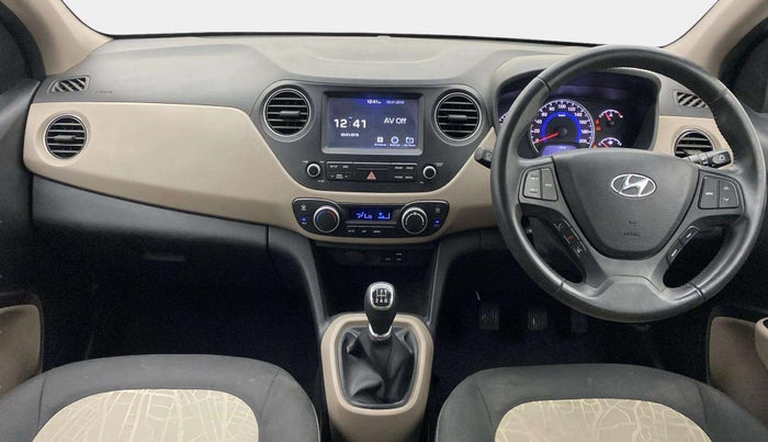 2017 Hyundai Grand i10 ASTA 1.2 KAPPA VTVT, Petrol, Manual, 42,990 km, Dashboard