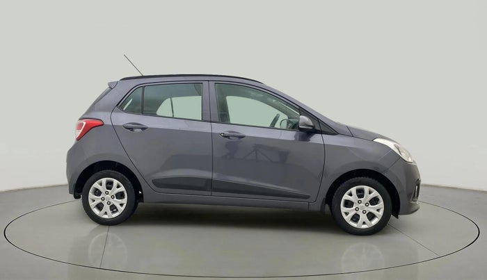 2015 Hyundai Grand i10 SPORTZ 1.2 KAPPA VTVT, Petrol, Manual, 84,600 km, Right Side View