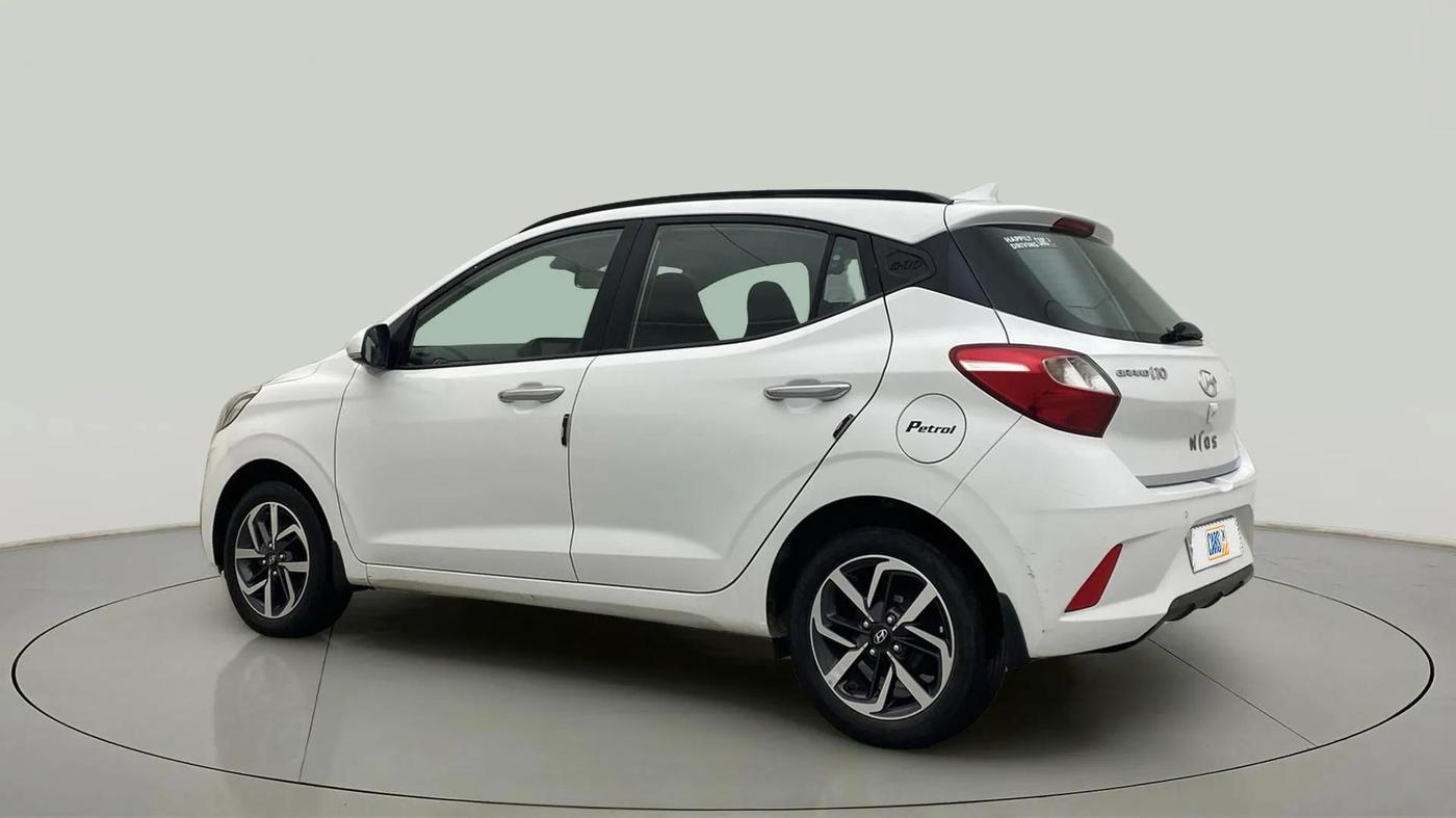 2021 Hyundai GRAND I10 NIOS ASTA AMT 1.2 KAPPA VTVT, Petrol, Automatic, 55,902 km, Left Back Diagonal
