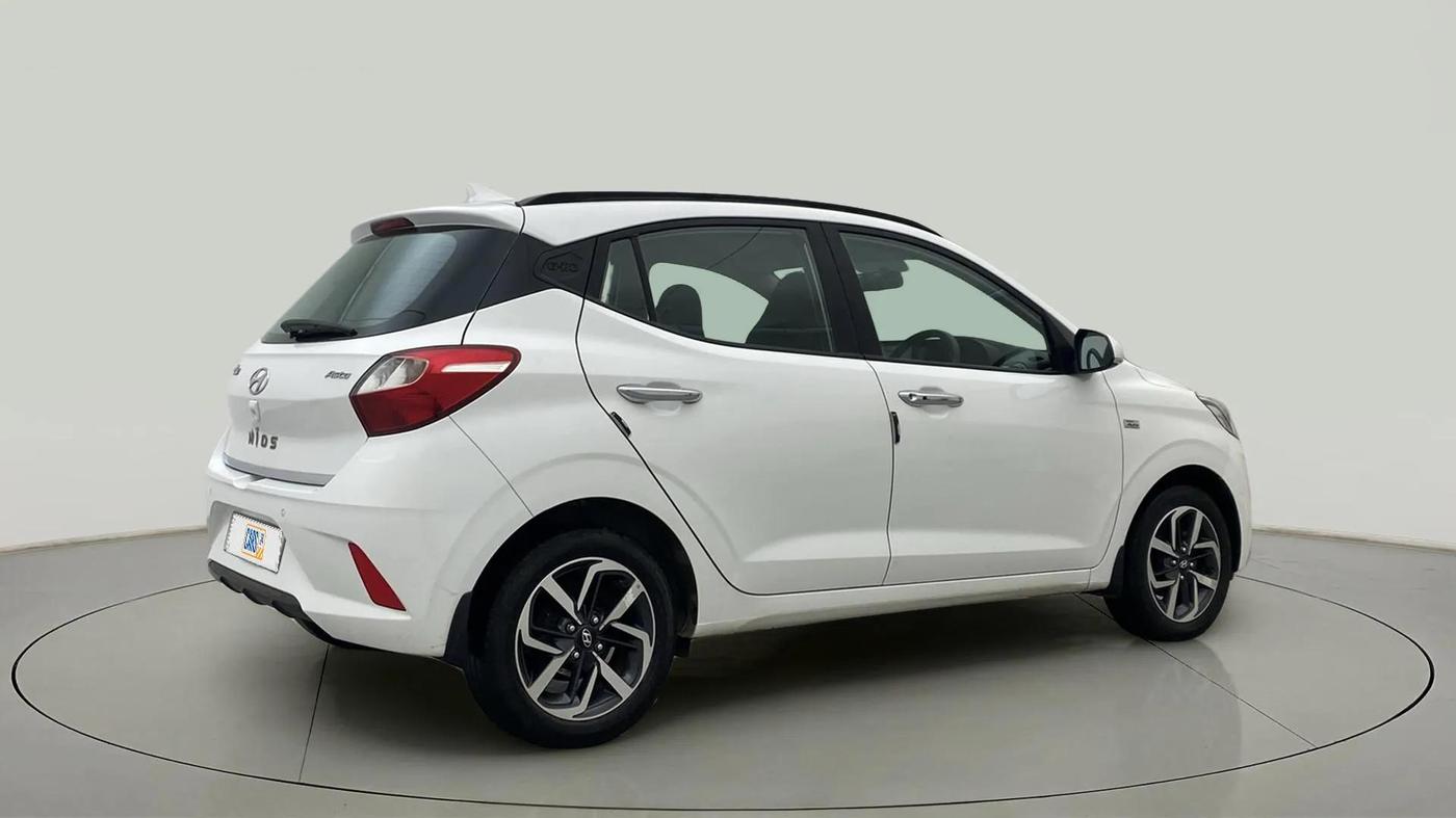 2021 Hyundai GRAND I10 NIOS ASTA AMT 1.2 KAPPA VTVT, Petrol, Automatic, 55,902 km, Right Back Diagonal