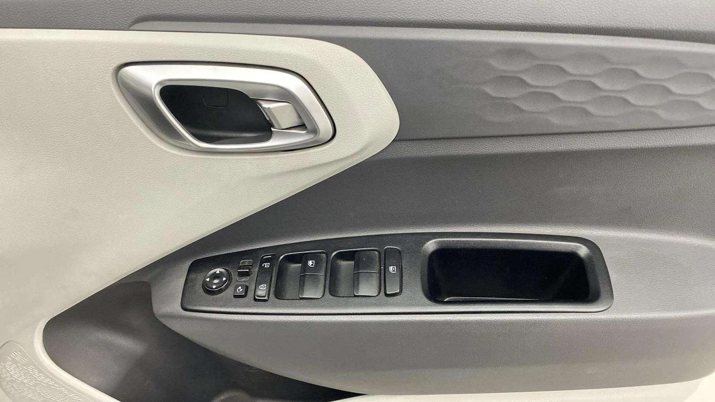 2021 Hyundai GRAND I10 NIOS ASTA AMT 1.2 KAPPA VTVT, Petrol, Automatic, 55,902 km, Driver Side Door Panels Control
