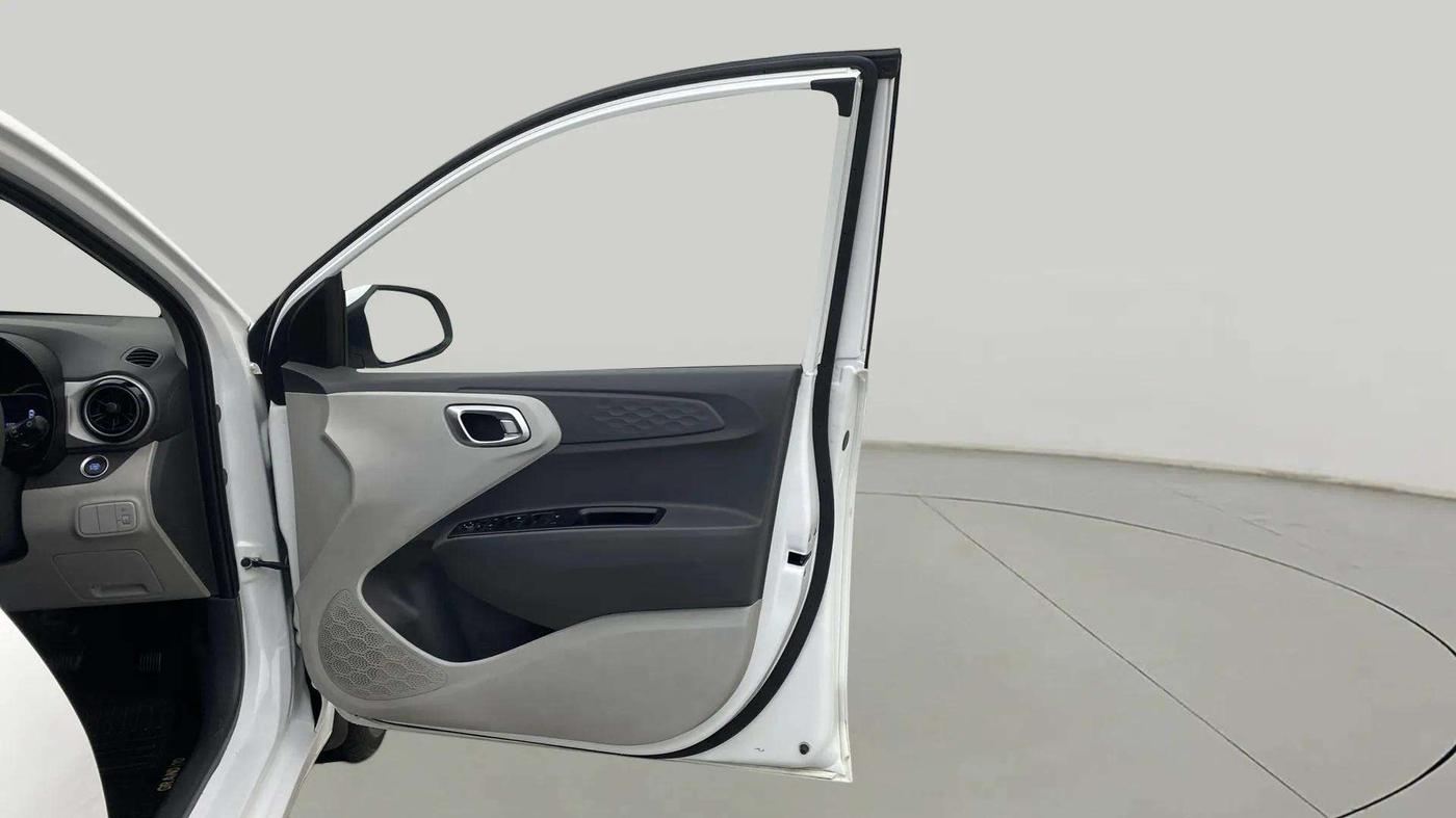 2021 Hyundai GRAND I10 NIOS ASTA AMT 1.2 KAPPA VTVT, Petrol, Automatic, 55,902 km, RHS Front Door