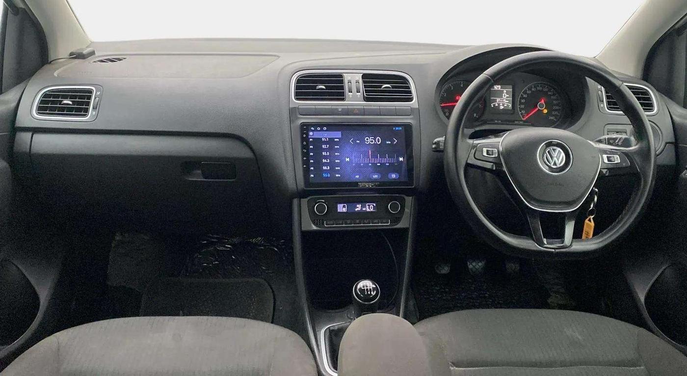 2020 Volkswagen Polo HIGHLINE PLUS 1.0, Petrol, Manual, 37,218 km, Dashboard