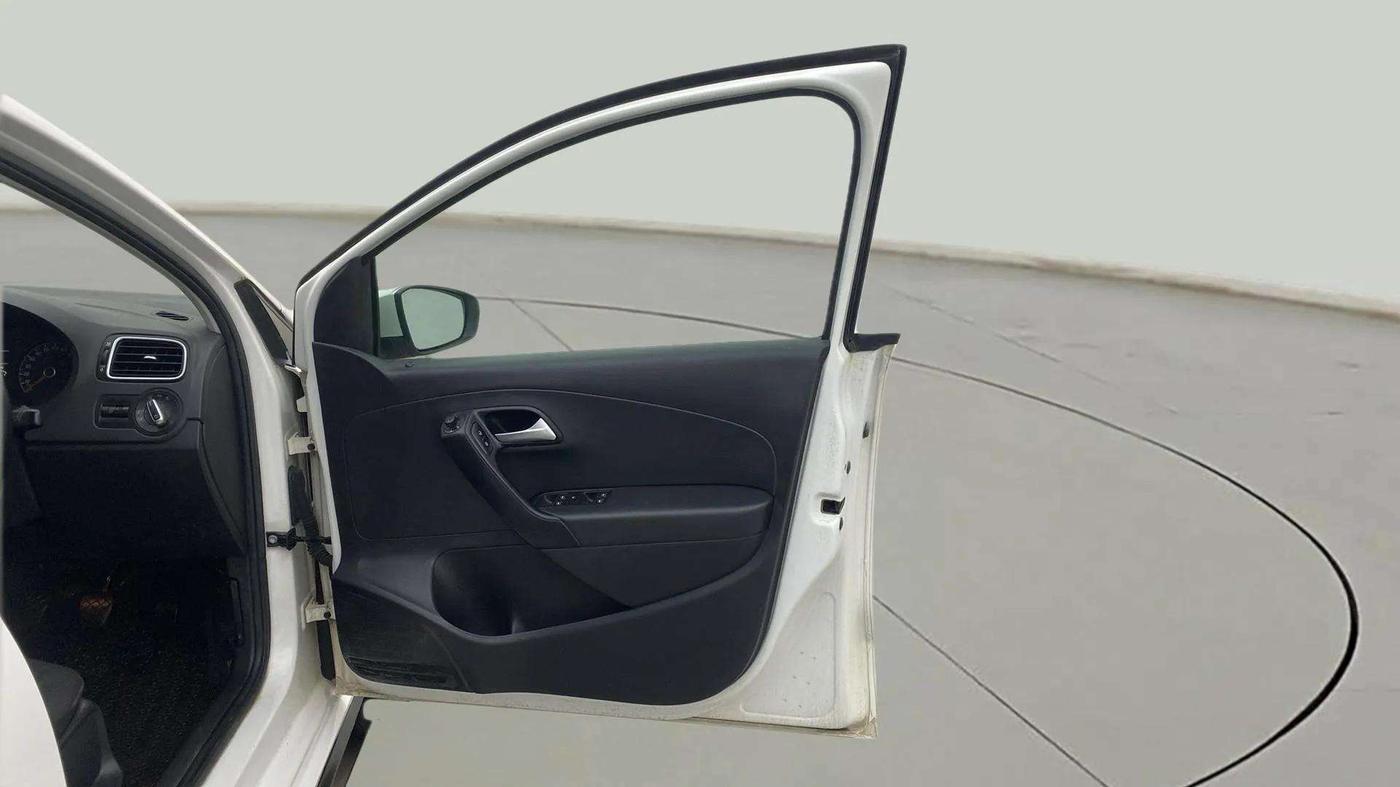 2020 Volkswagen Polo HIGHLINE PLUS 1.0, Petrol, Manual, 37,218 km, RHS Front Door