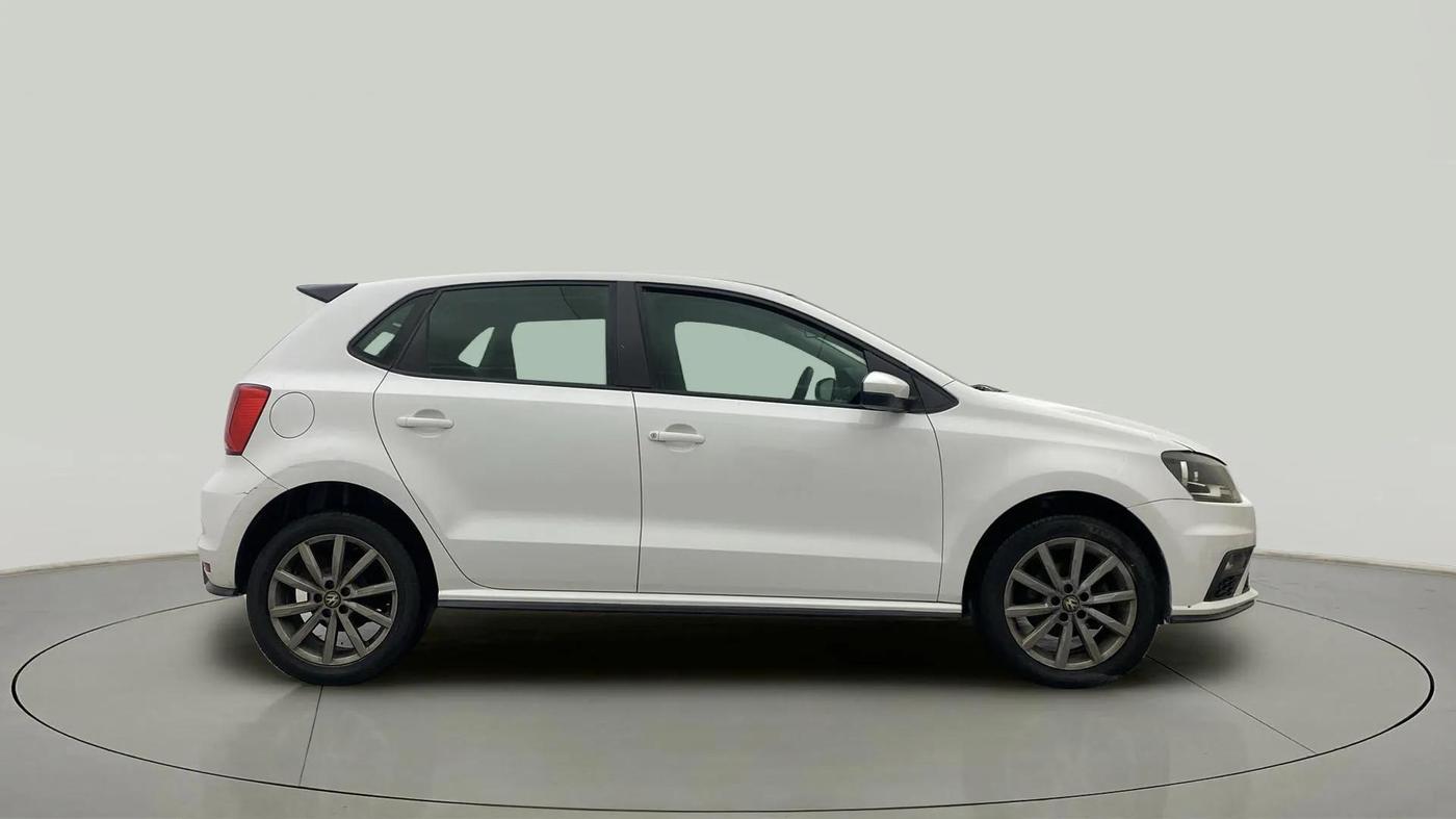 2020 Volkswagen Polo HIGHLINE PLUS 1.0, Petrol, Manual, 37,218 km, Right Side View