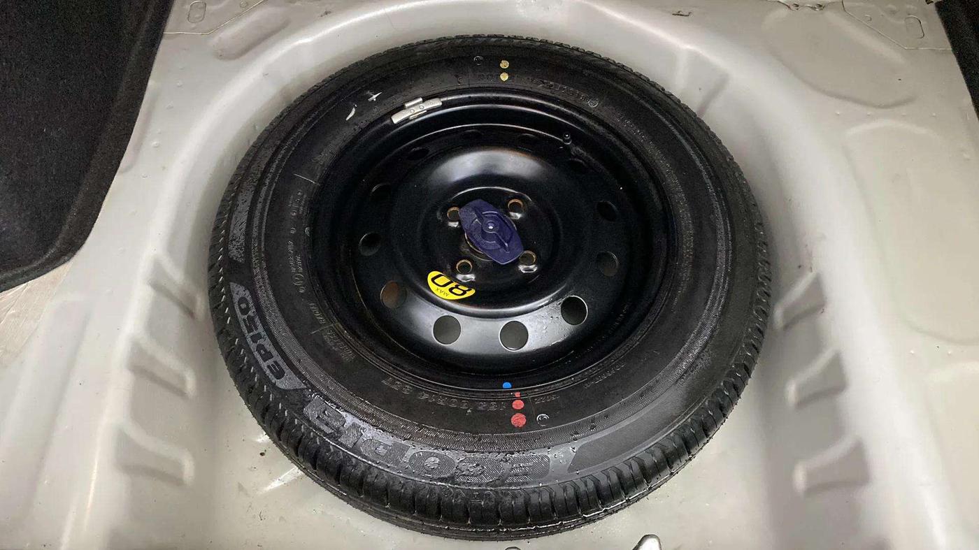2018 Maruti Dzire ZXI AMT, Petrol, Automatic, 80,064 km, Spare Tyre
