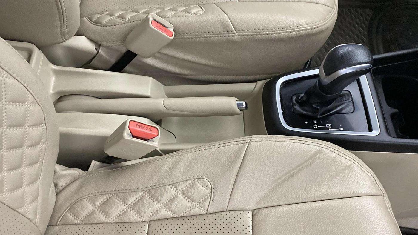 2018 Maruti Dzire ZXI AMT, Petrol, Automatic, 80,064 km, Gear Lever