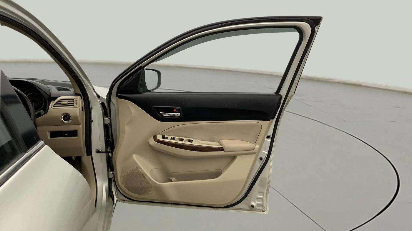 2018 Maruti Dzire ZXI AMT, Petrol, Automatic, 80,064 km, RHS Front Door