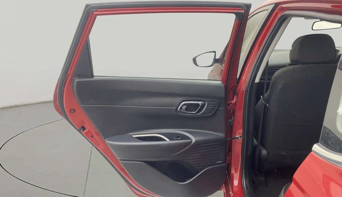 2022 Hyundai NEW I20 ASTA 1.2 MT, Petrol, Manual, 15,414 km, LHS Rear Door