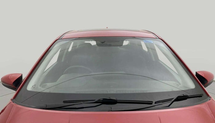 2022 Hyundai NEW I20 ASTA 1.2 MT, Petrol, Manual, 15,414 km, Front Windshield