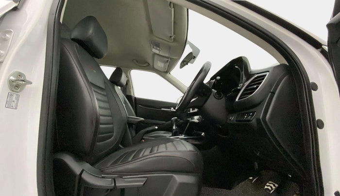 2020 KIA SELTOS GTK 1.4 PETROL, Petrol, Manual, 38,490 km, Right Side Front Door Cabin