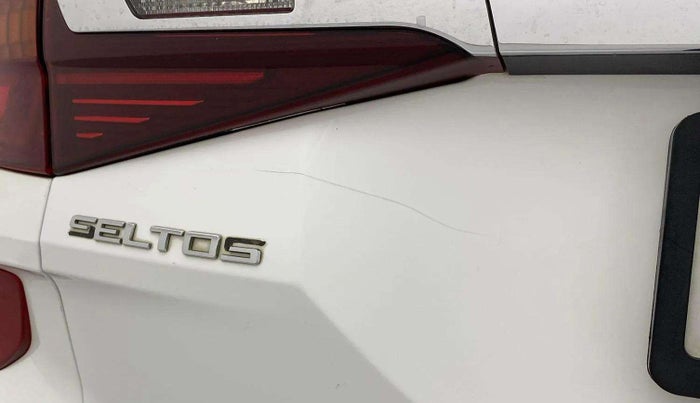 2020 KIA SELTOS GTK 1.4 PETROL, Petrol, Manual, 38,490 km, Dicky (Boot door) - Minor scratches