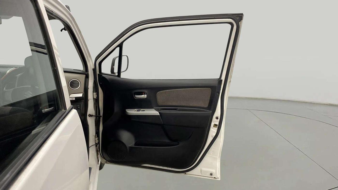 2013 Maruti Wagon R 1.0 LXI, Petrol, Manual, 32,962 km, RHS Front Door