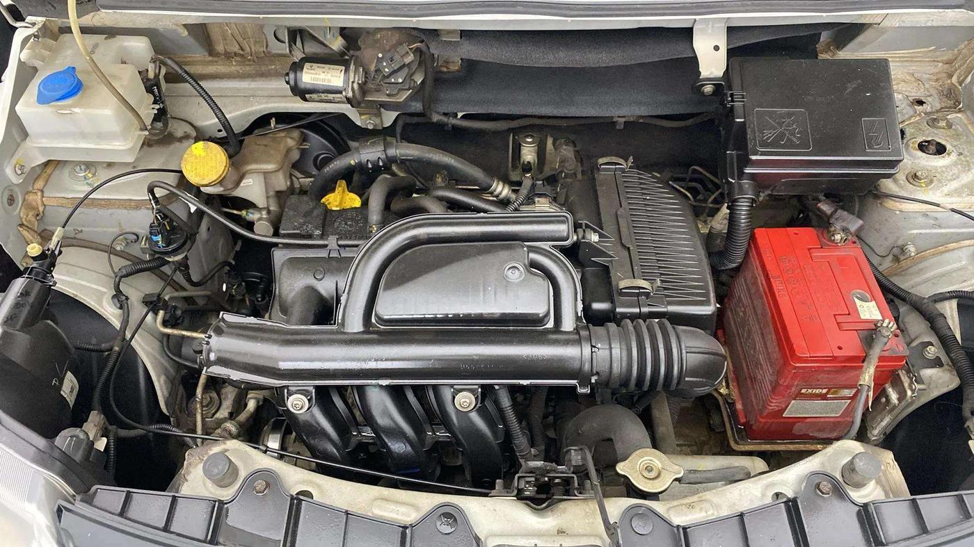 2019 Renault Kwid RXT 1.0 (O), Petrol, Manual, 40,174 km, Engine View