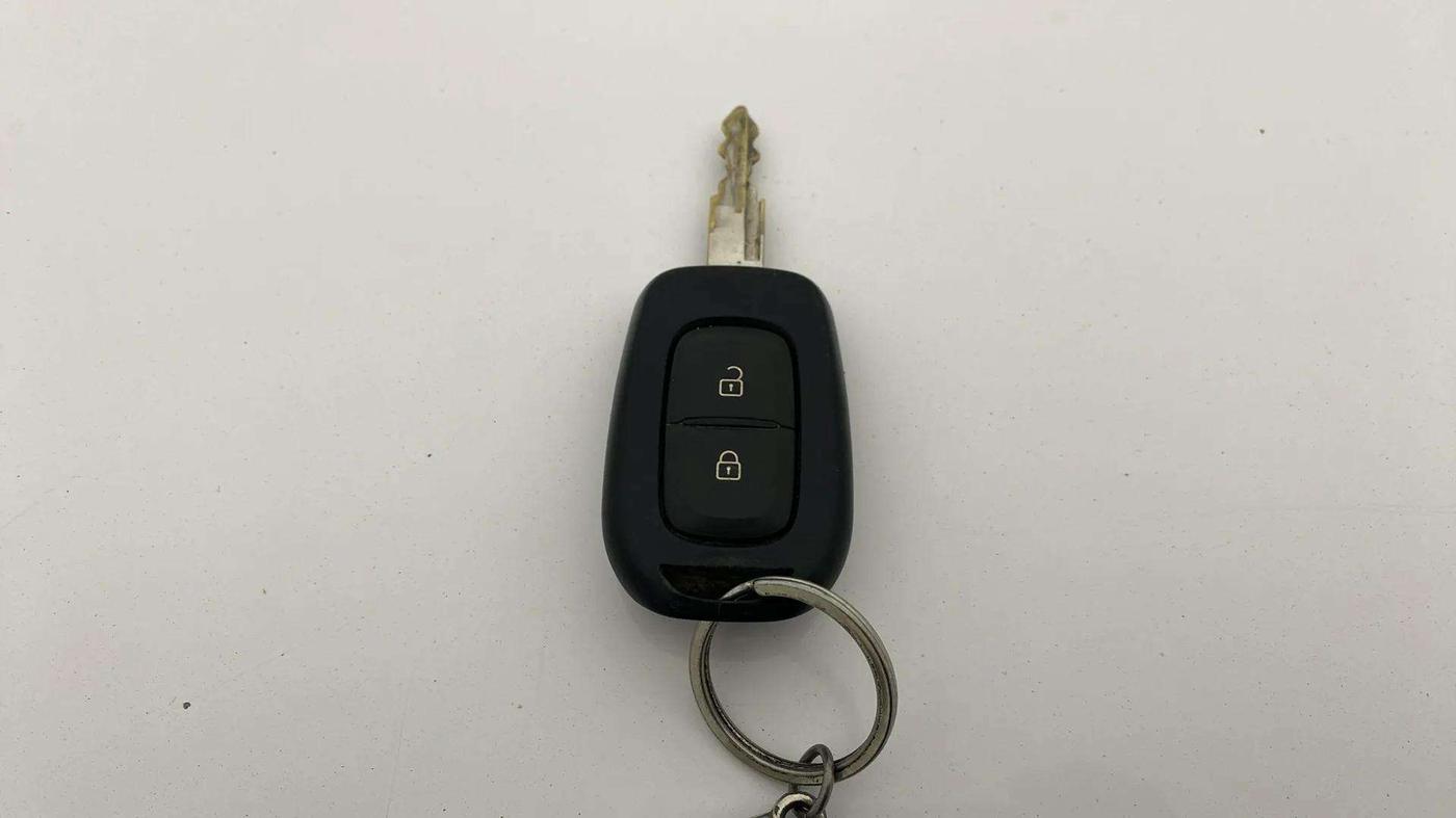 2019 Renault Kwid RXT 1.0 (O), Petrol, Manual, 40,174 km, Key Close Up