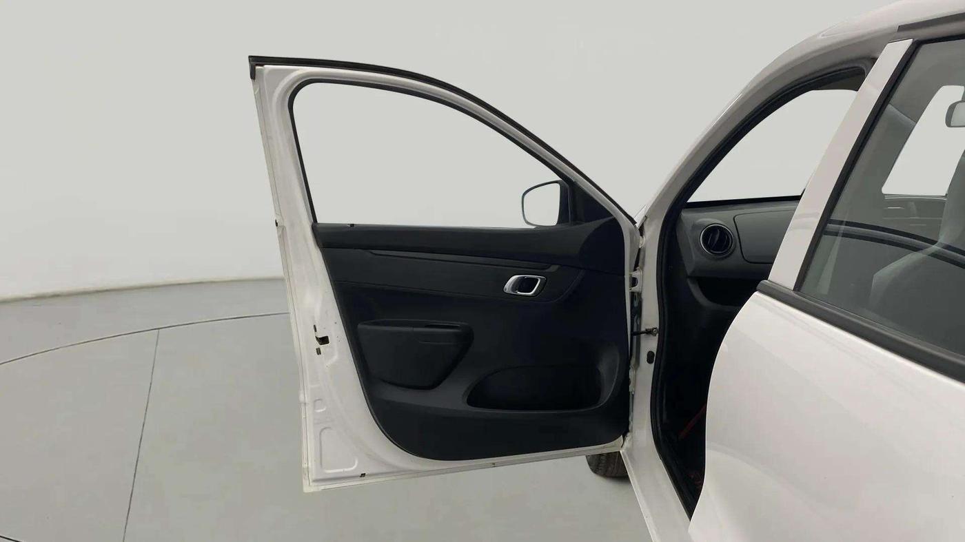 2019 Renault Kwid RXT 1.0 (O), Petrol, Manual, 40,174 km, LHS Front Door