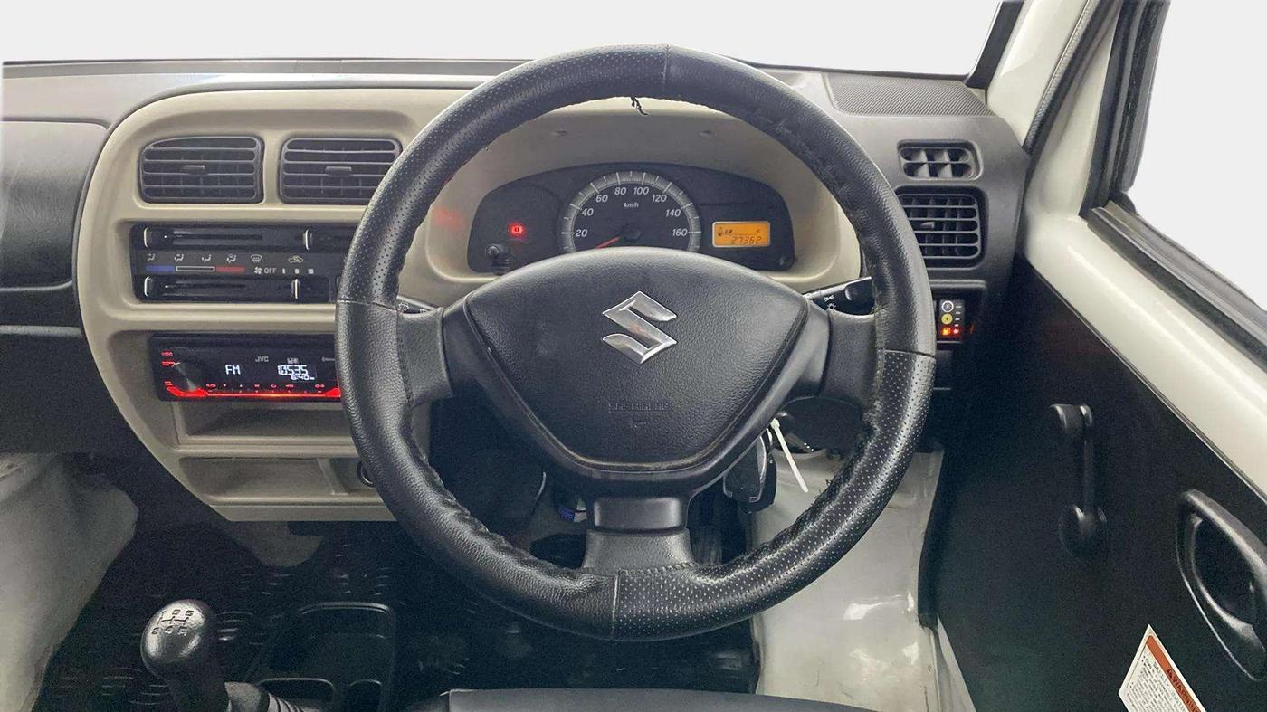 2022 Maruti Eeco 5 STR AC CNG (O), CNG, Manual, 27,365 km, Steering Wheel Close Up