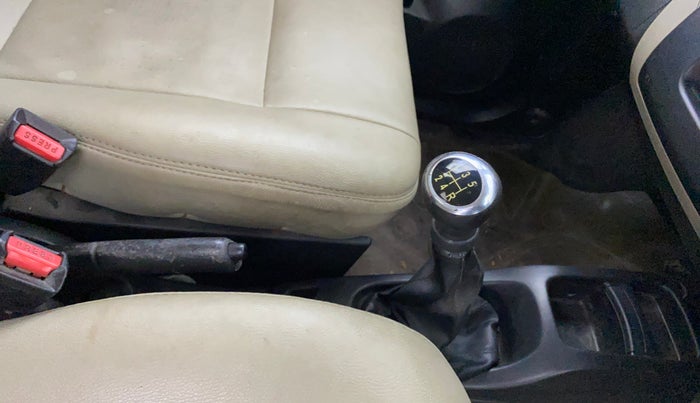 2014 Maruti Wagon R 1.0 LXI, CNG, Manual, 95,800 km, Gear Lever