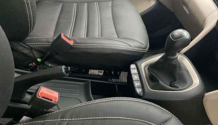 2021 Hyundai NEW SANTRO SPORTZ MT, Petrol, Manual, 20,802 km, Gear Lever