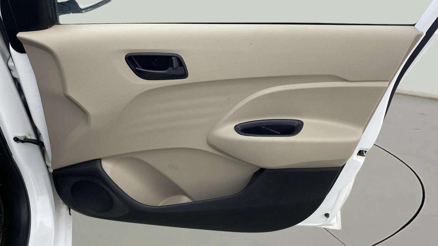 2021 Hyundai NEW SANTRO SPORTZ MT, Petrol, Manual, 21,011 km, Driver Side Door Panels Control