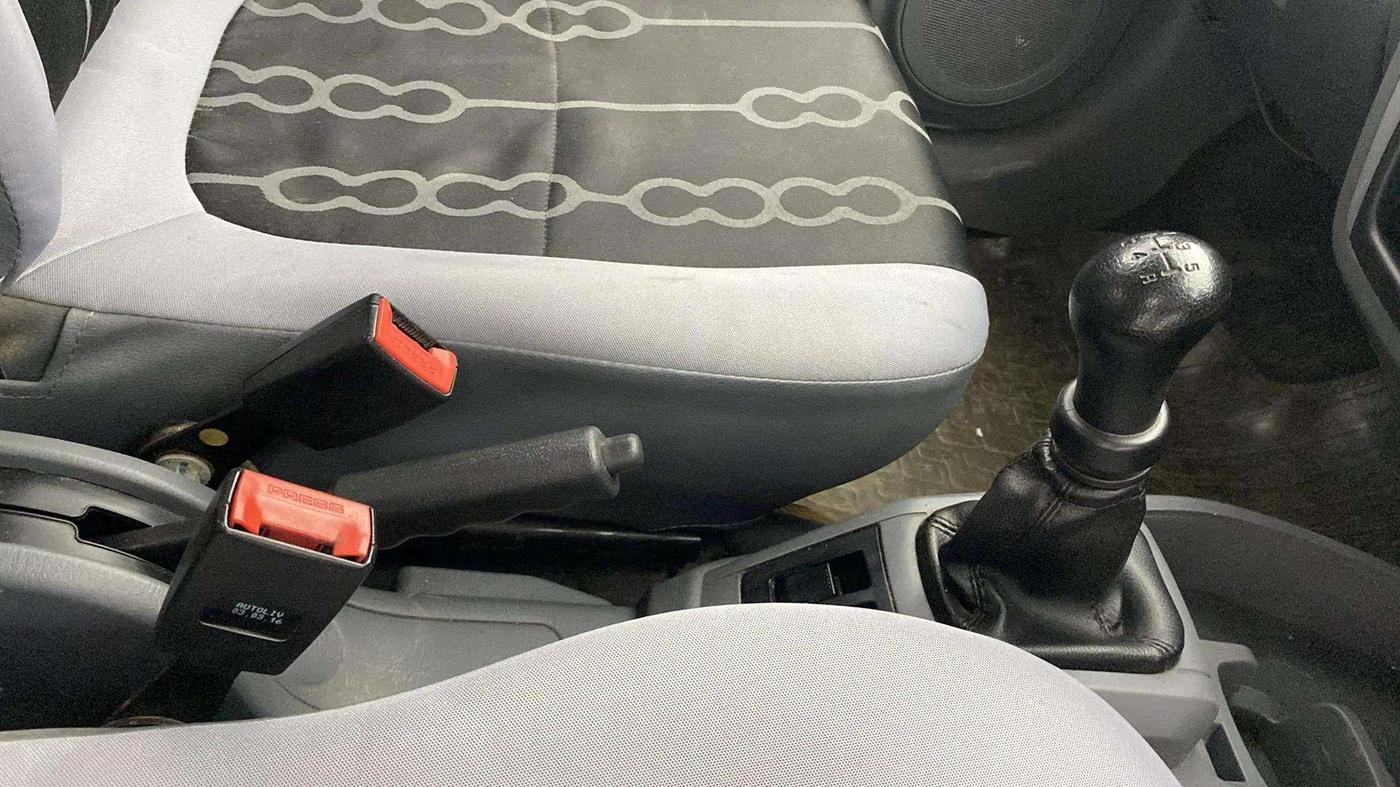 2016 Maruti Alto 800 LXI, Petrol, Manual, 38,677 km, Gear Lever
